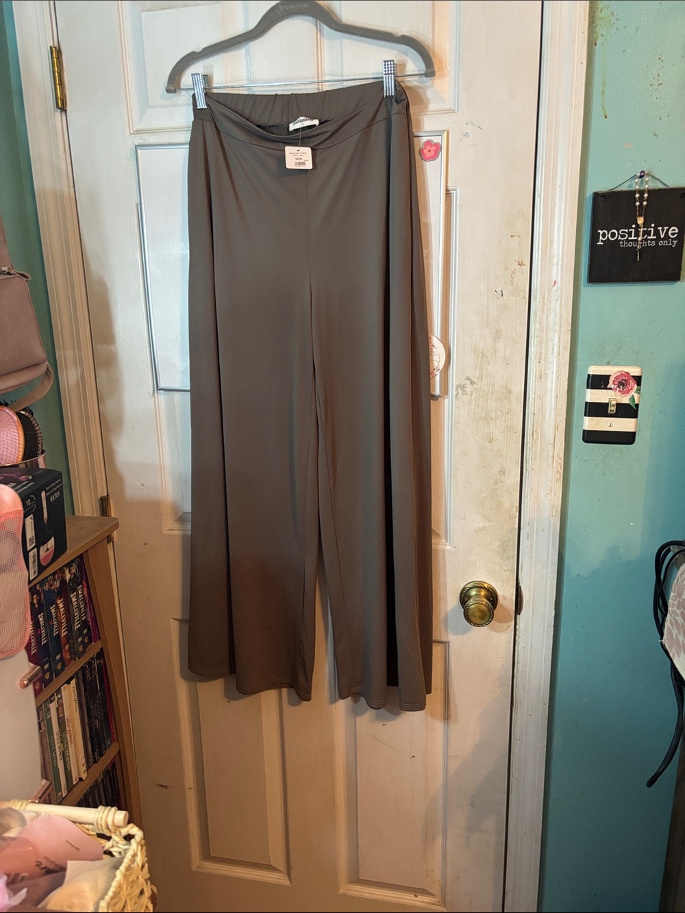 Wide-Leg Women's Pants in Taupe Size Large